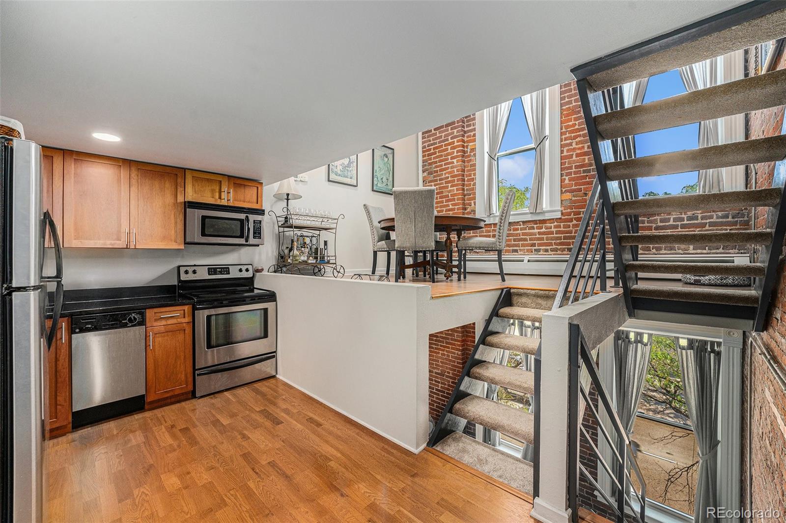 2193 Arapahoe Street Unit: 6