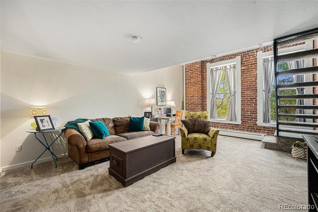 2193 Arapahoe Street Unit: 6