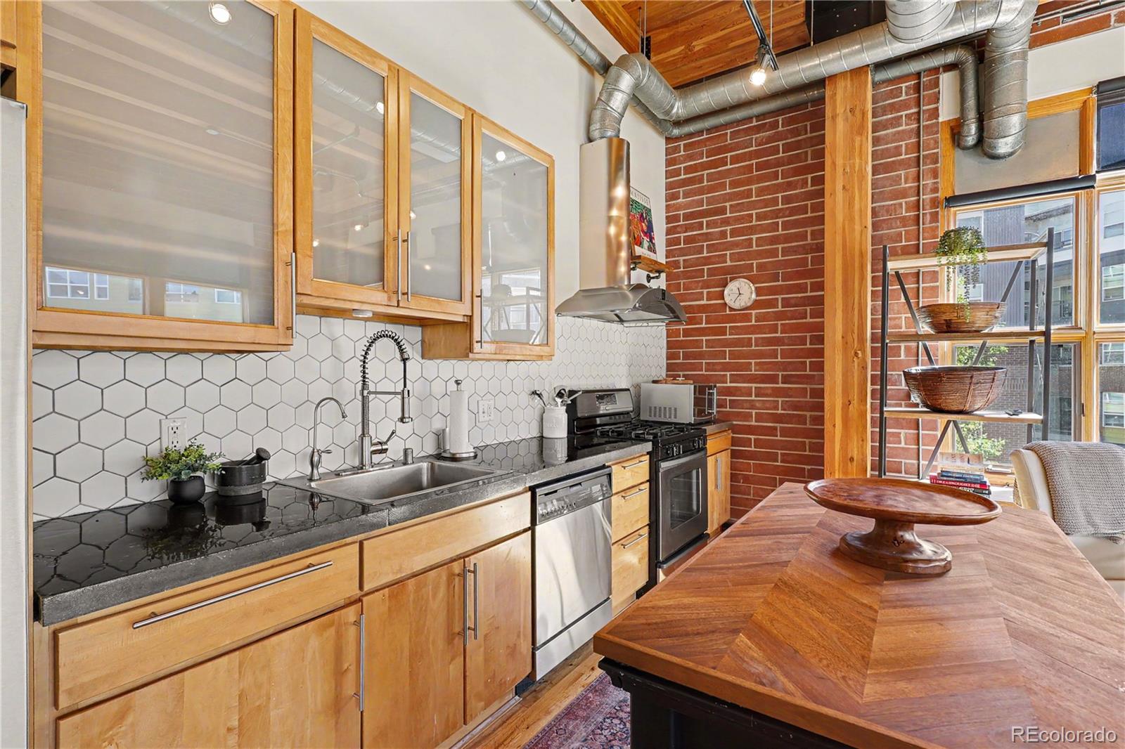 2955 Inca Street Unit: 2P