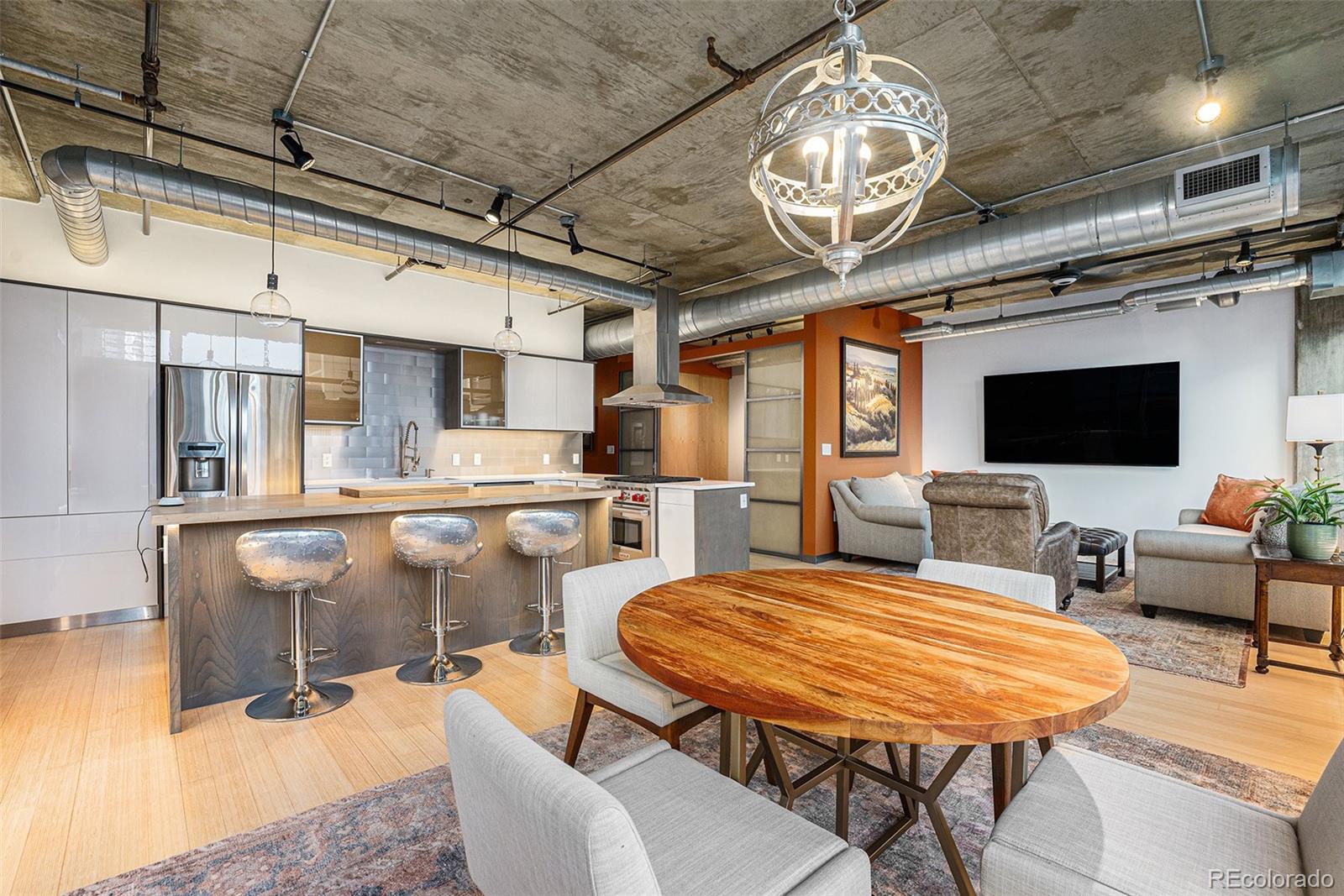 1401 Wewatta Street Unit: 504