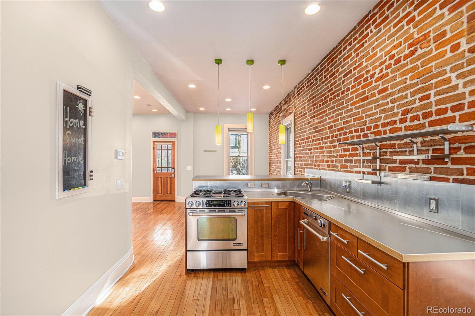 2633 Bryant Street