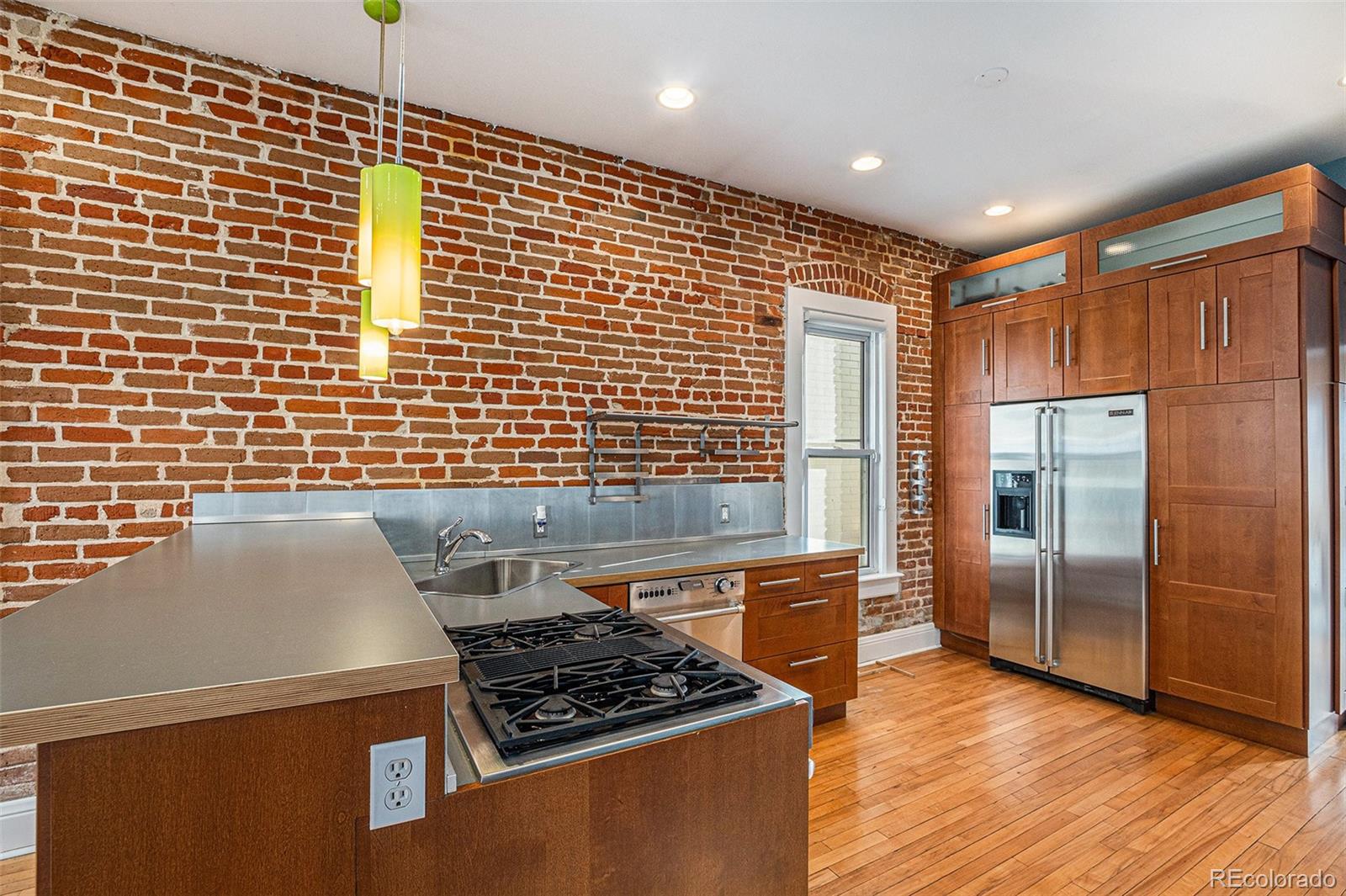 2633 Bryant Street