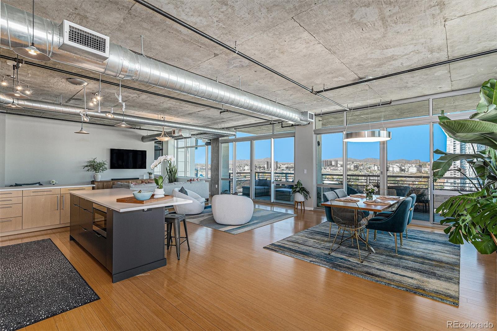 1401 Wewatta Street Unit: 1202