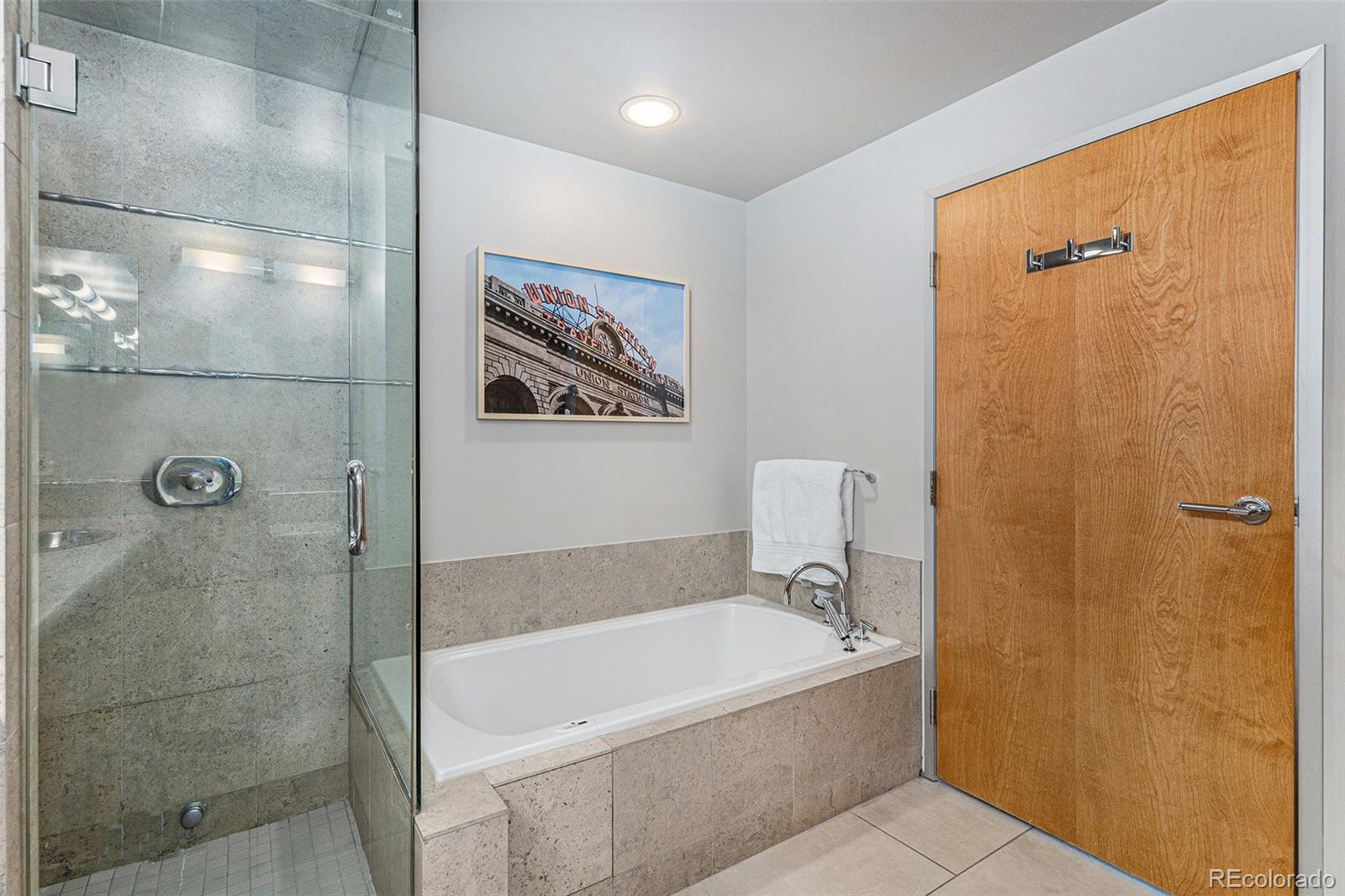1401 Wewatta Street Unit: 1202