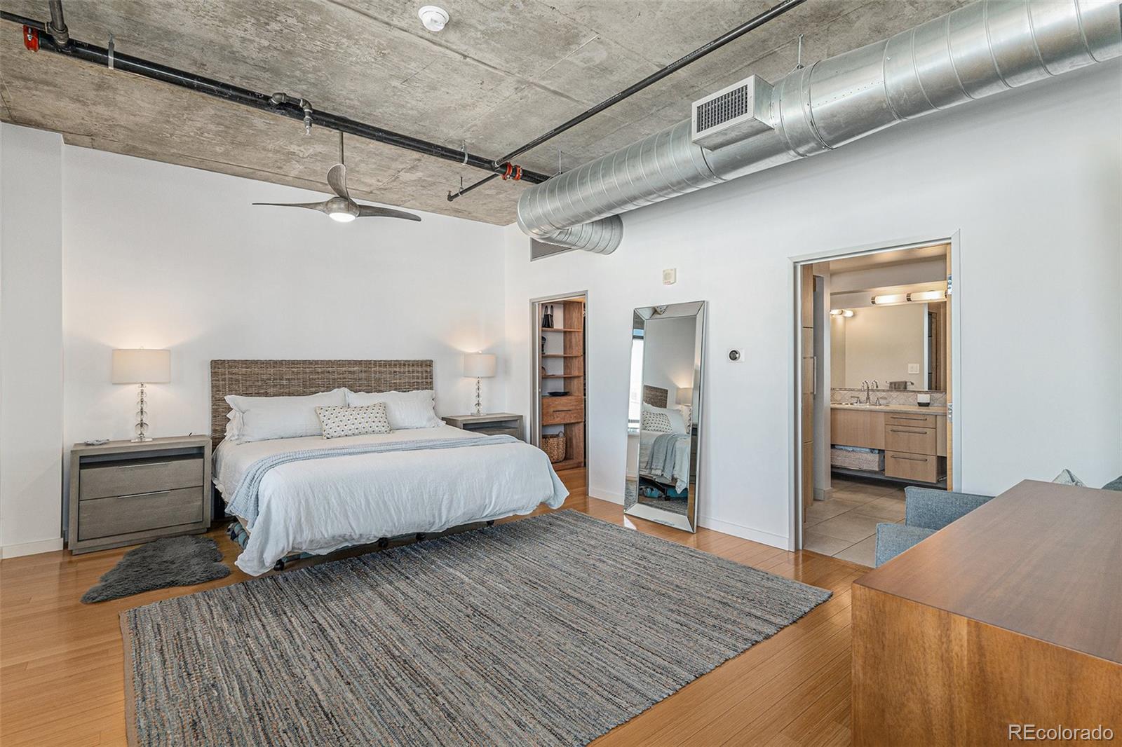 1401 Wewatta Street Unit: 1202