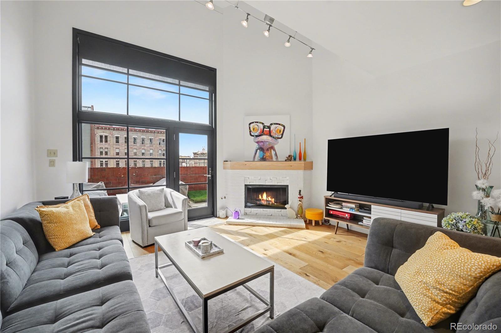 1512 Larimer Street Unit: 26