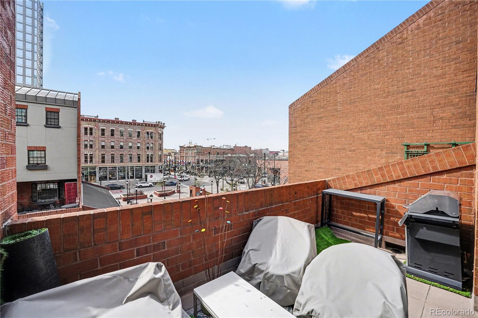 1512 Larimer Street Unit: 26