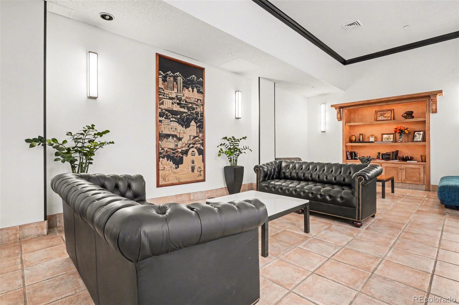 1020 15th Street Unit: 32L