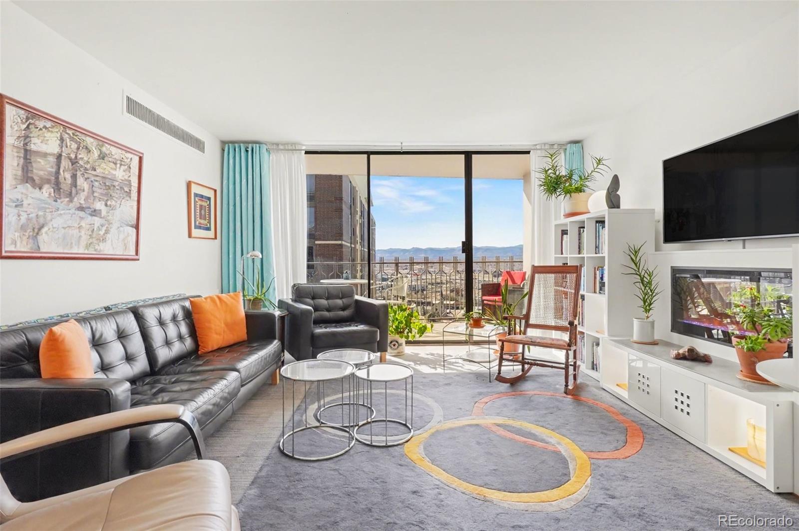 1020 15th Street Unit: 32L