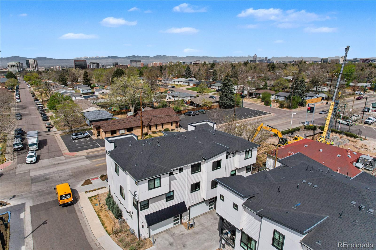 1976 S Holly Street Unit: 2