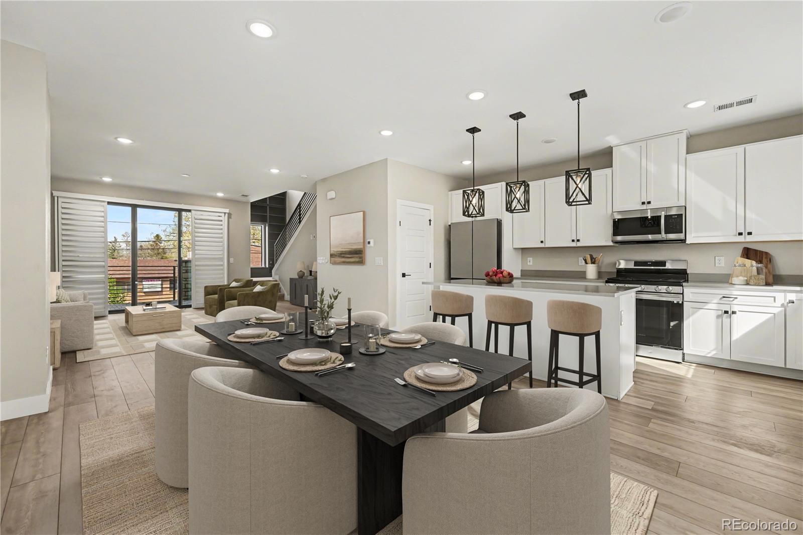 1976 S Holly Street Unit: 2