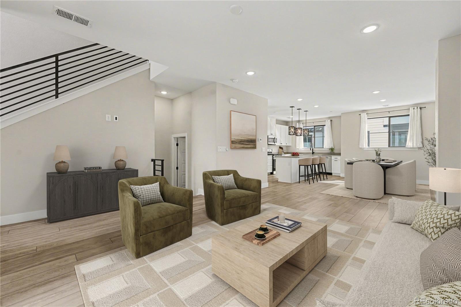 1976 S Holly Street Unit: 2