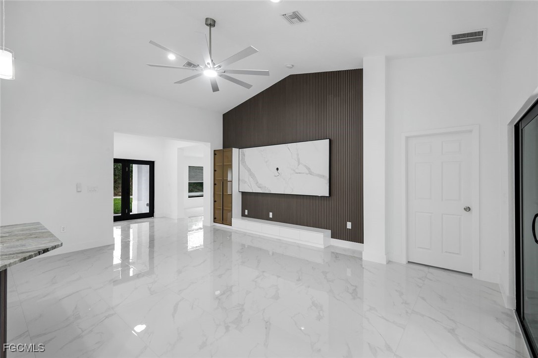 1213 Magnolia AVE