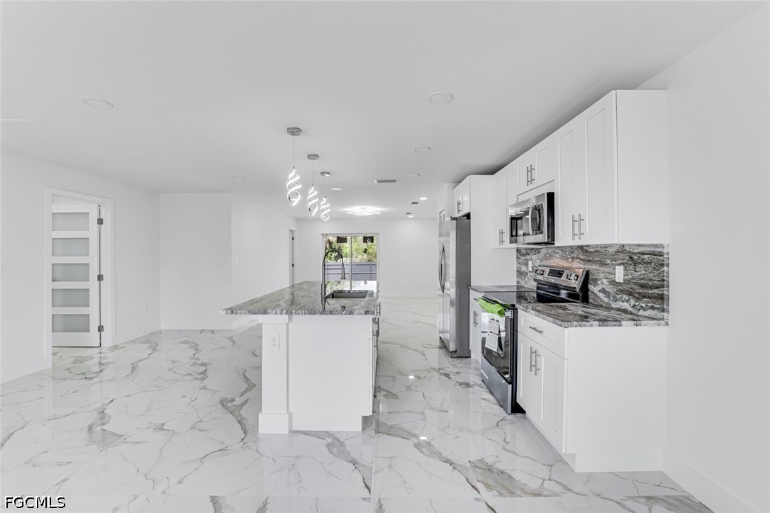 3020 1st ST W