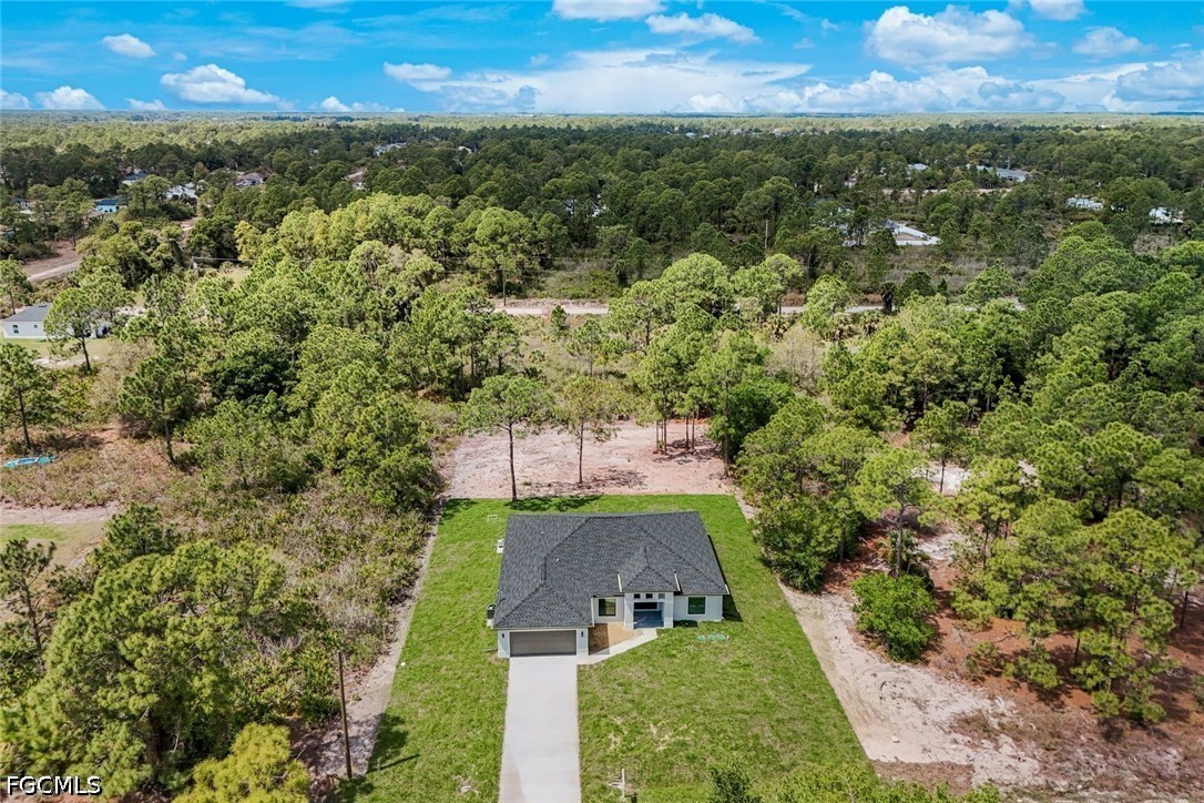 1207 Desoto AVE