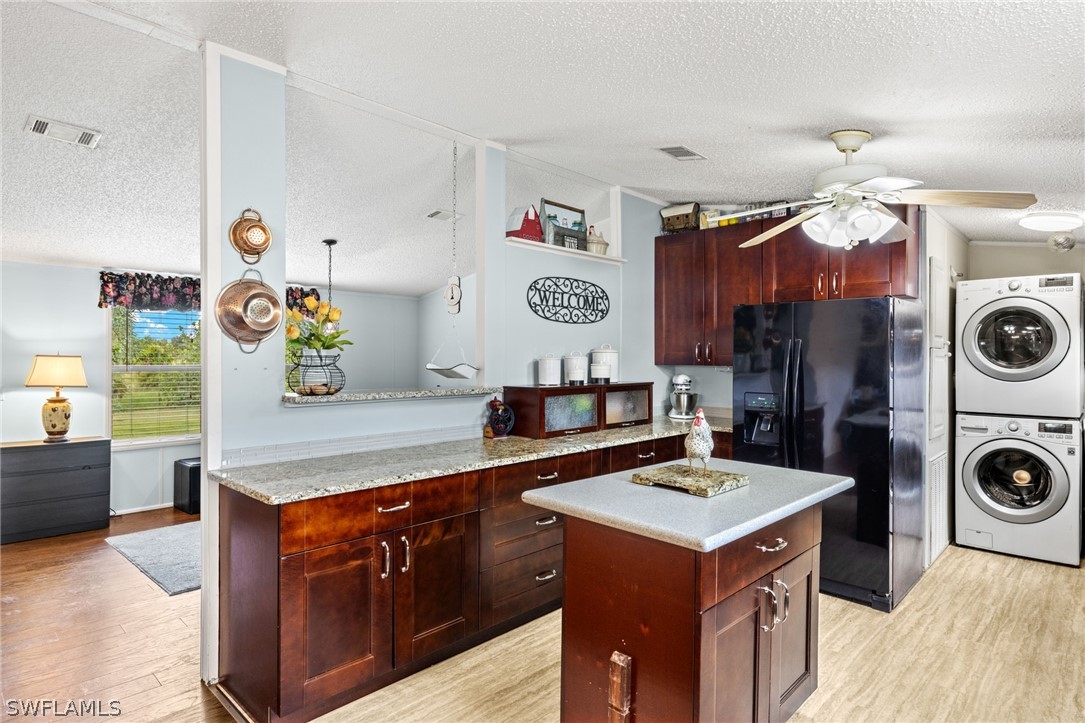 23565 Linda Lee WAY