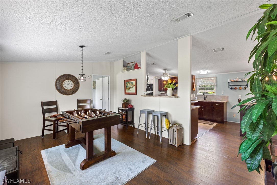 23565 Linda Lee WAY