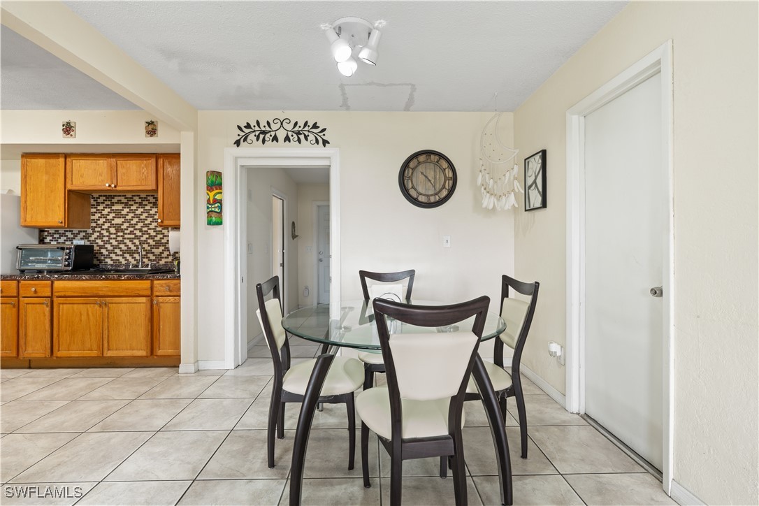 804 Alcala AVE