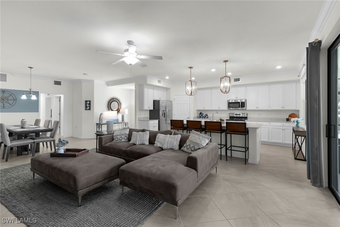 12043 Hawthorn Lake DR 101
