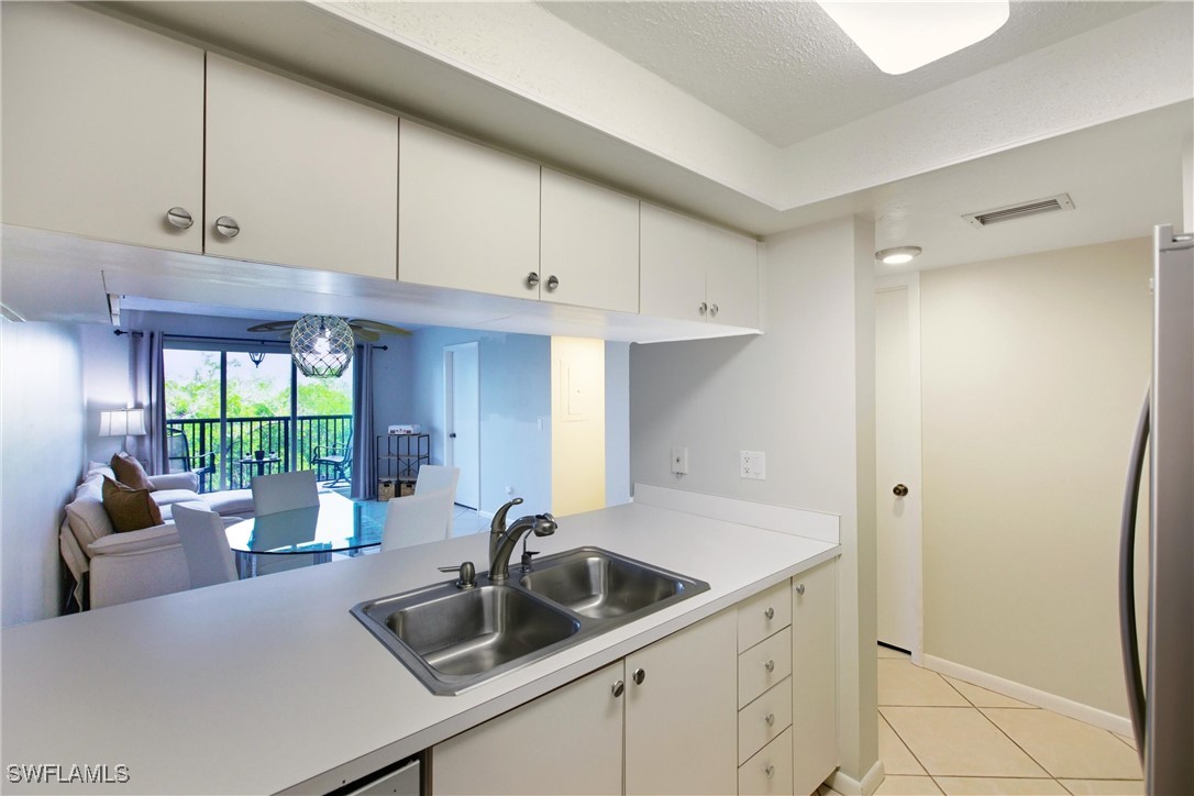 5220 Bonita Beach RD SW 103