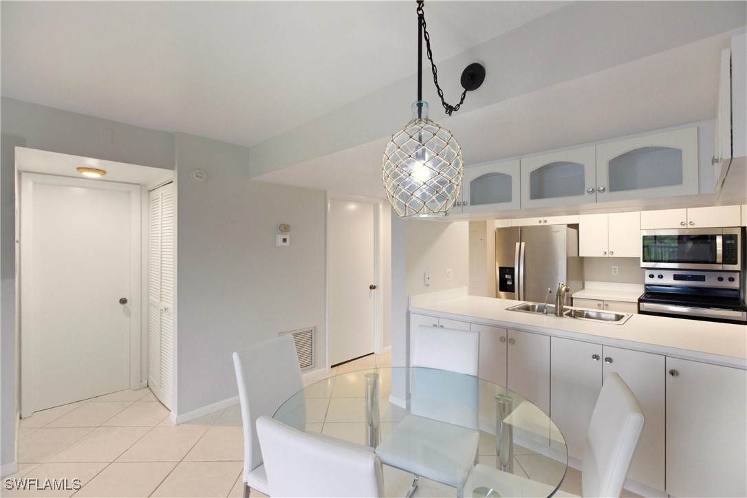 5220 Bonita Beach RD SW 103