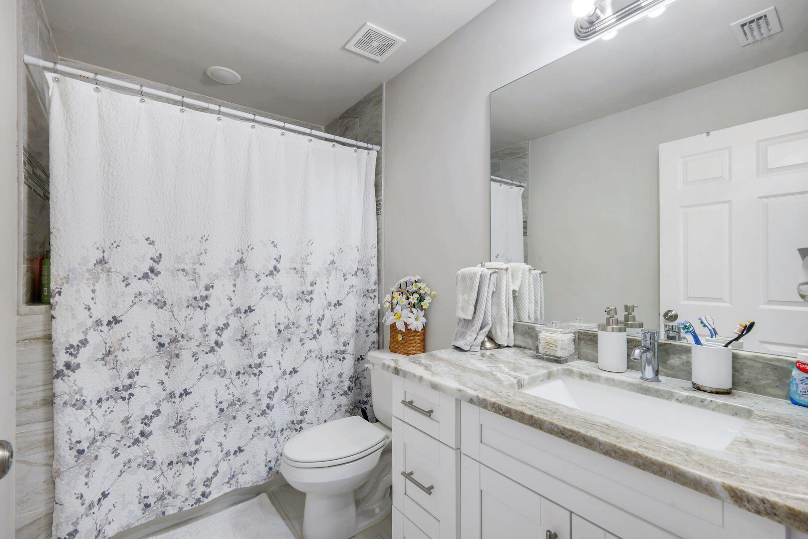 3200 W 41st St Street W