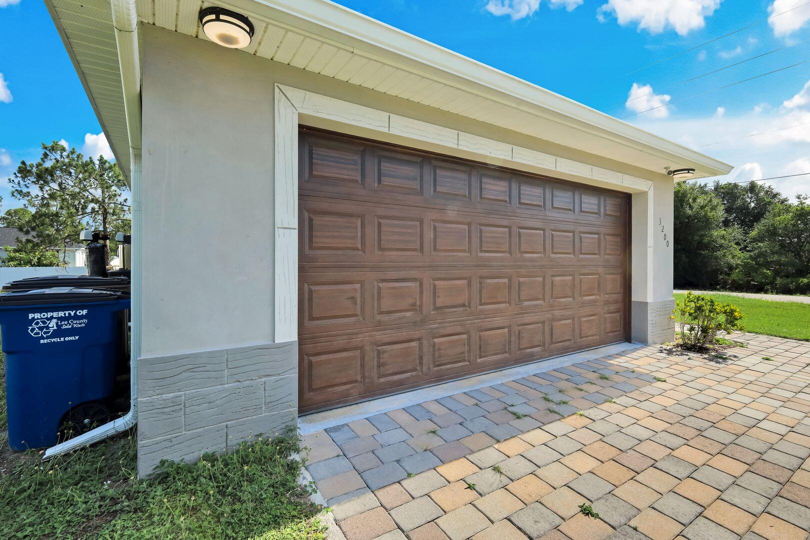 3200 W 41st St Street W