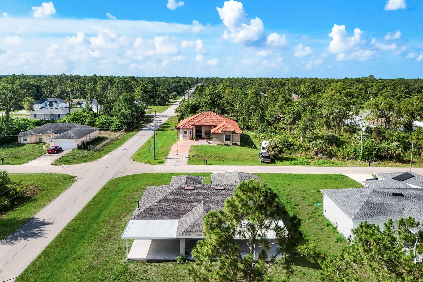 3200 W 41st St Street W