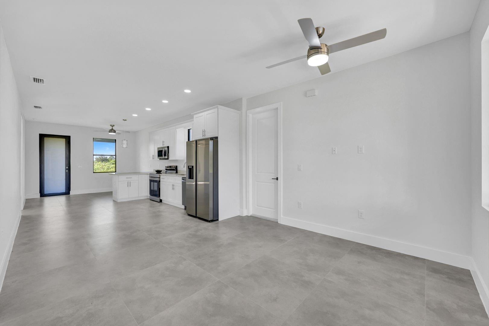 312 Progress Ave
