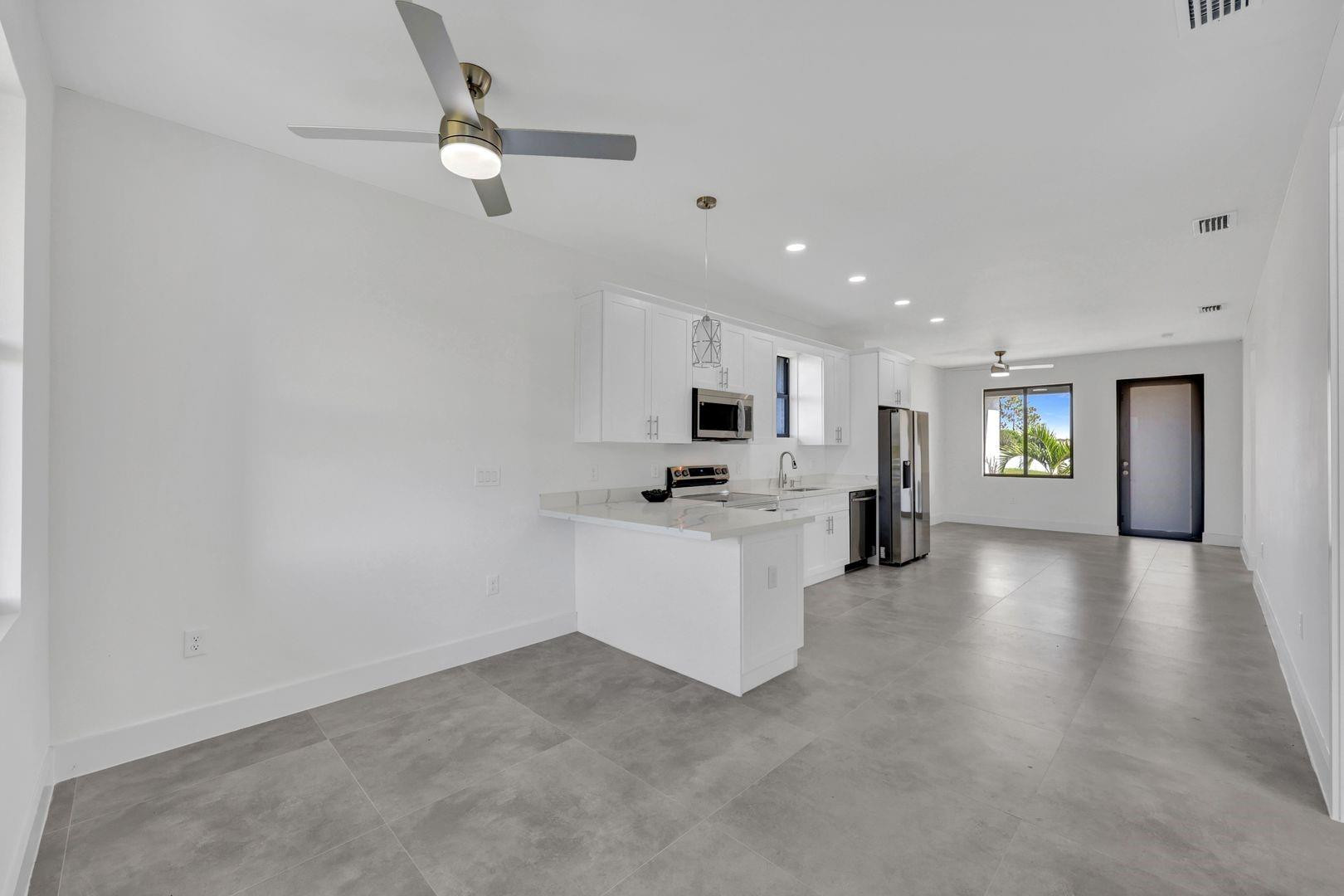 312 Progress Ave