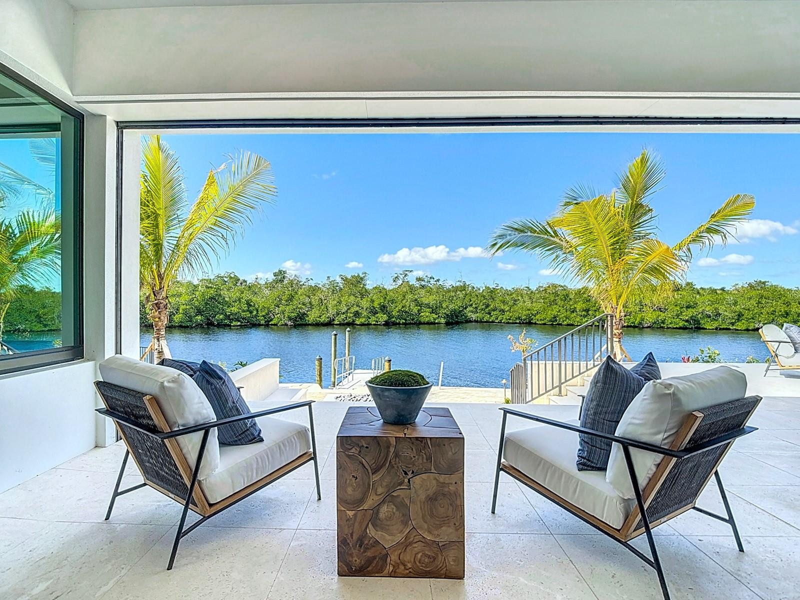 14201 Bay Drive, Fort Myers