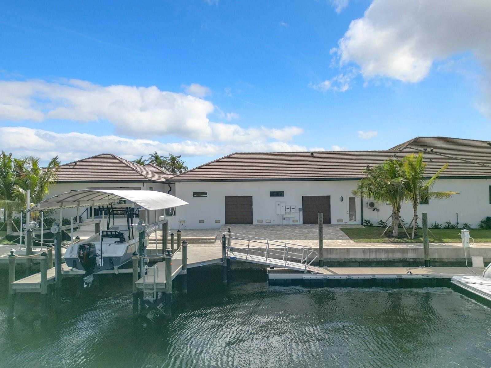 14201 Bay Drive, Fort Myers