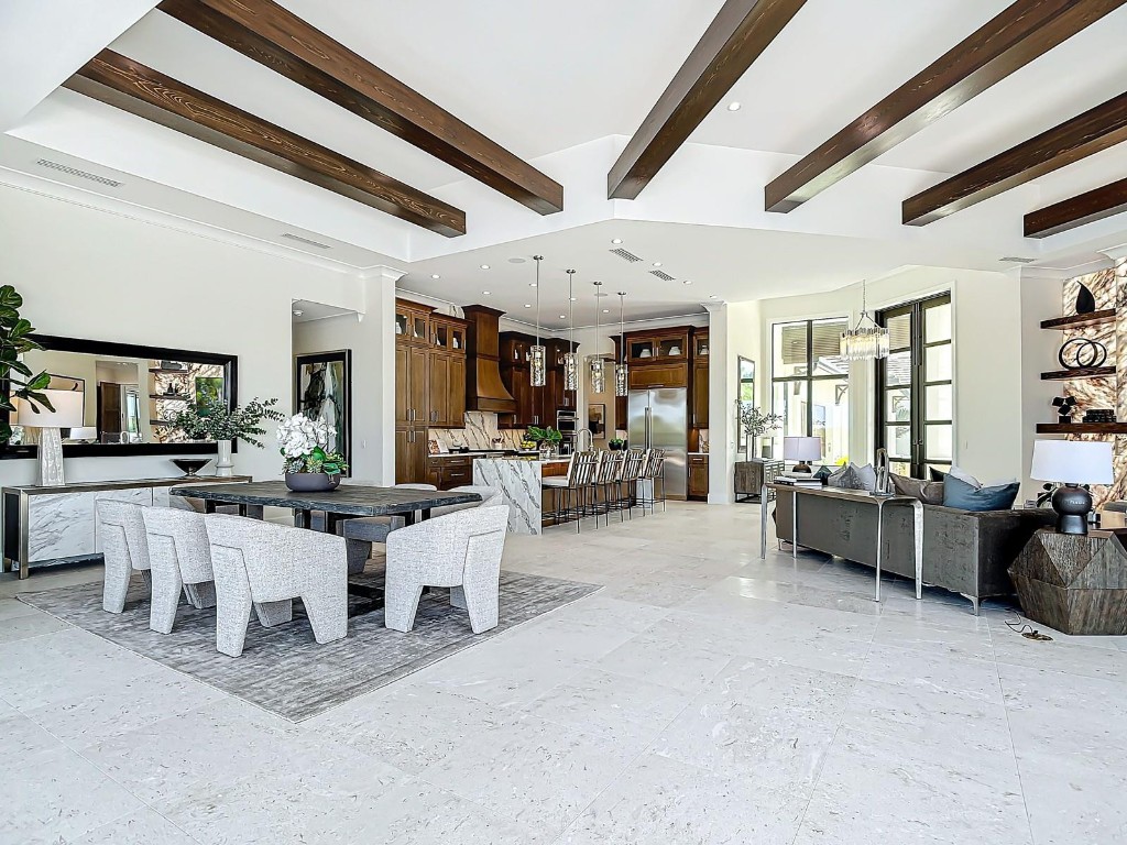 14201 Bay Drive, Fort Myers