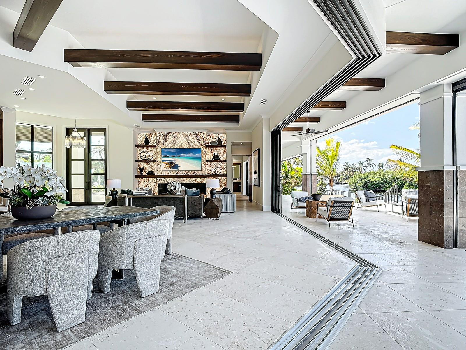 14201 Bay Drive, Fort Myers