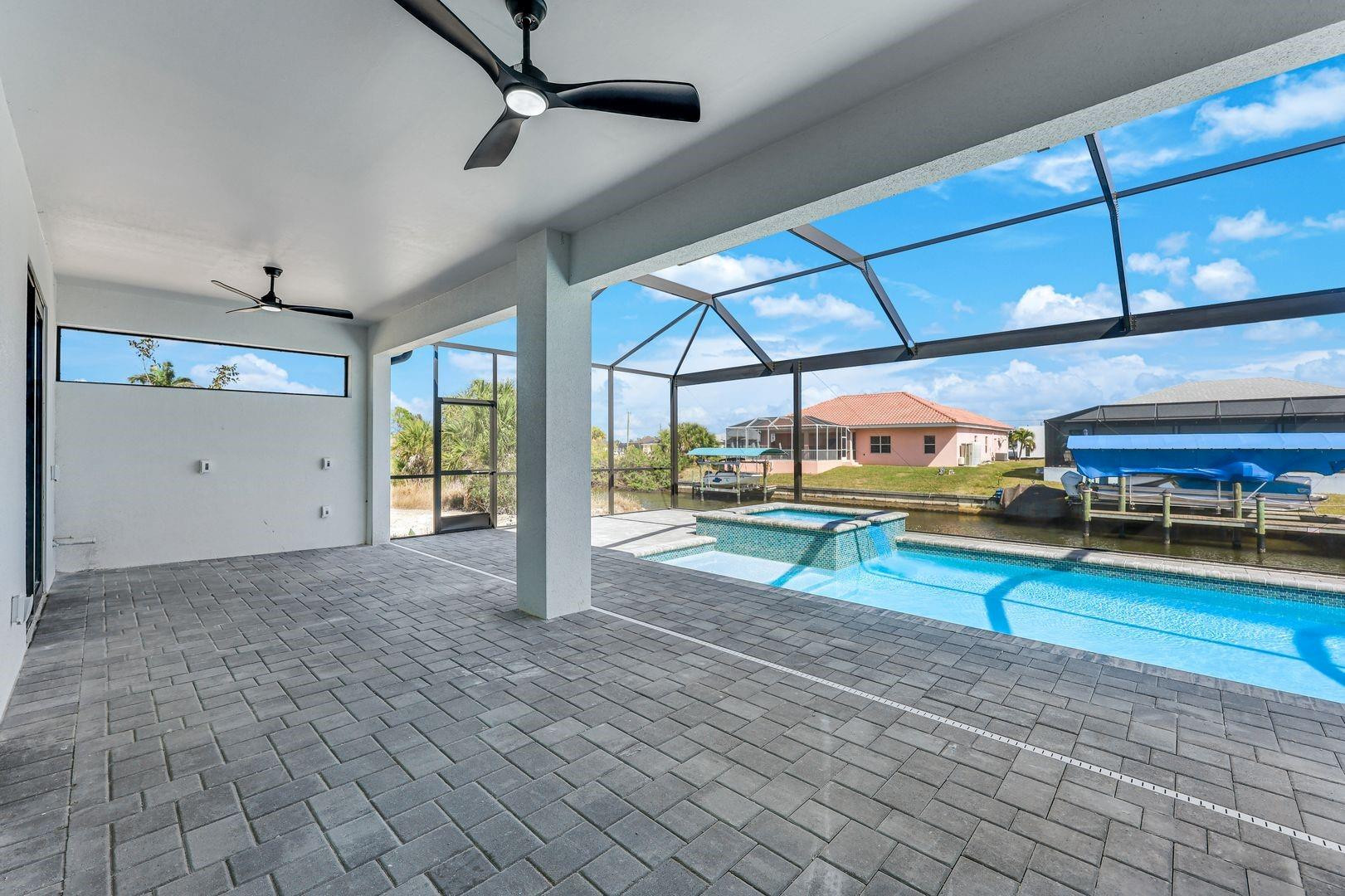 1925 NW 34th Place