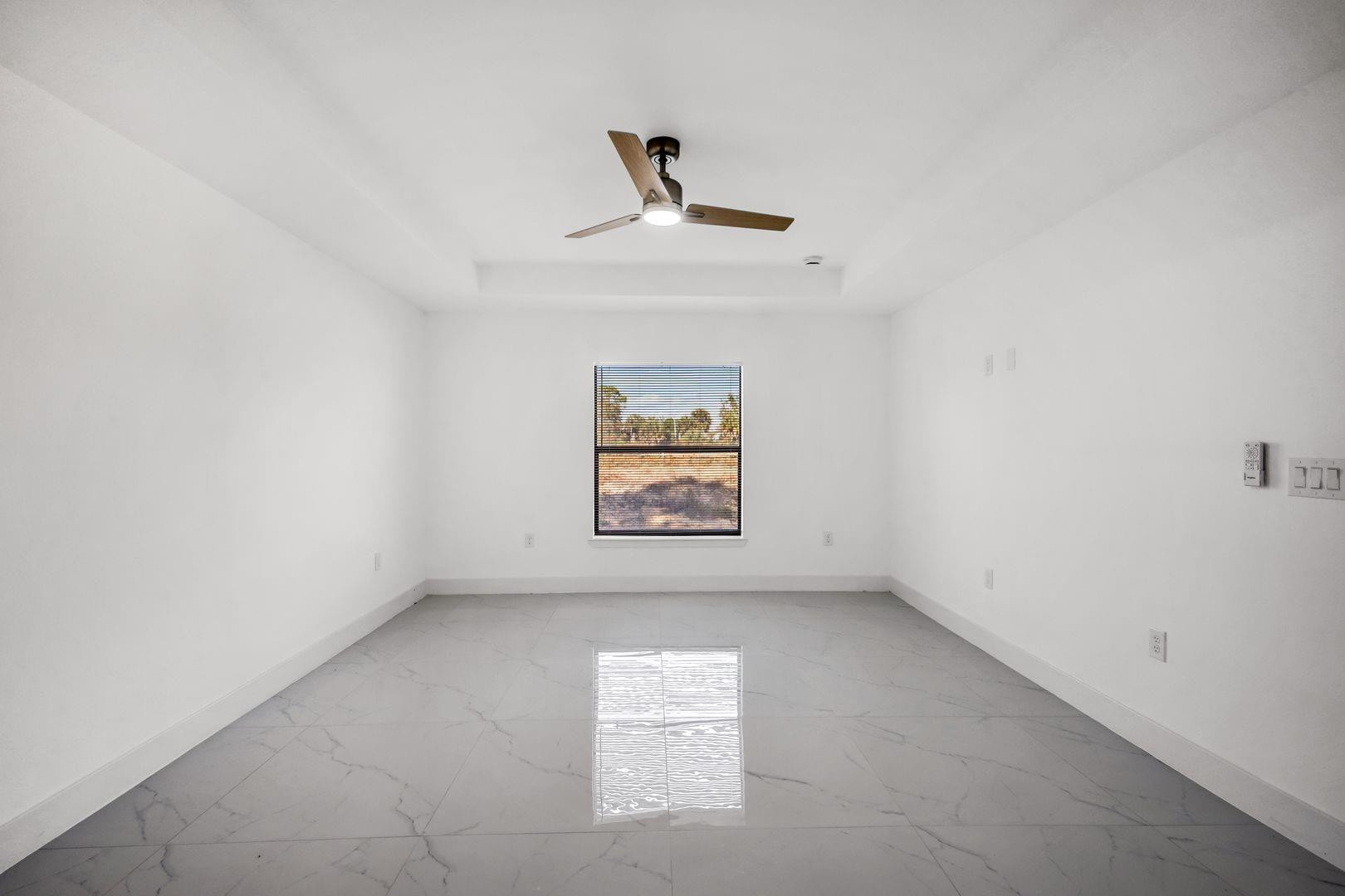2618 Queen Drive