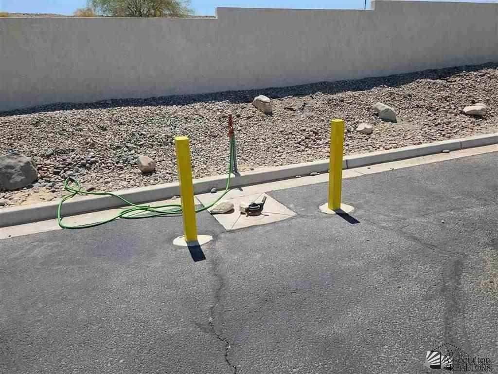 10710 S Foothills Blvd