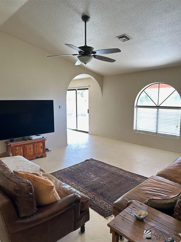 10730 S Del Rio, Yuma