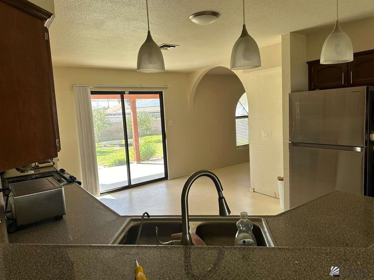 10730 S Del Rio, Yuma