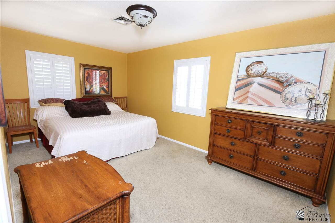 10519 N Martinez Lake Rd