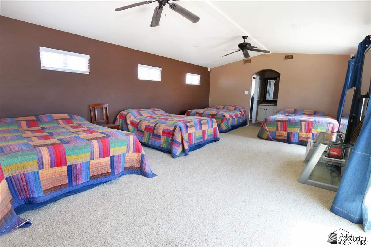 10519 N Martinez Lake Rd