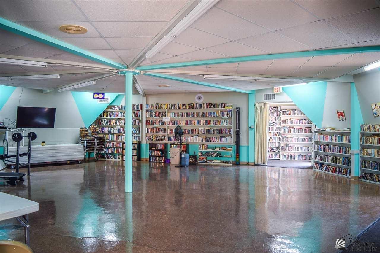 11240 S Maria Rosa Dr