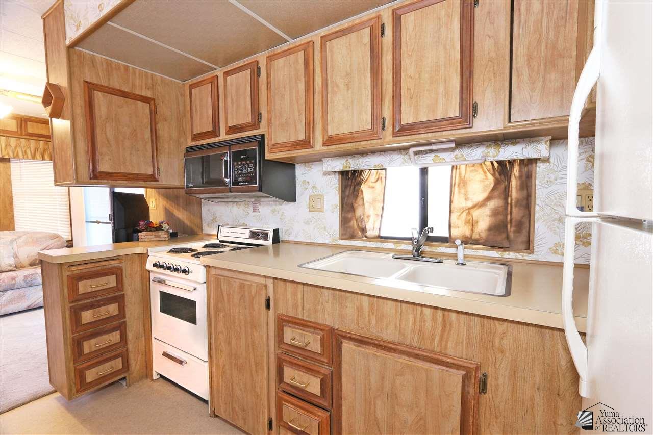 11240 S Maria Rosa Dr