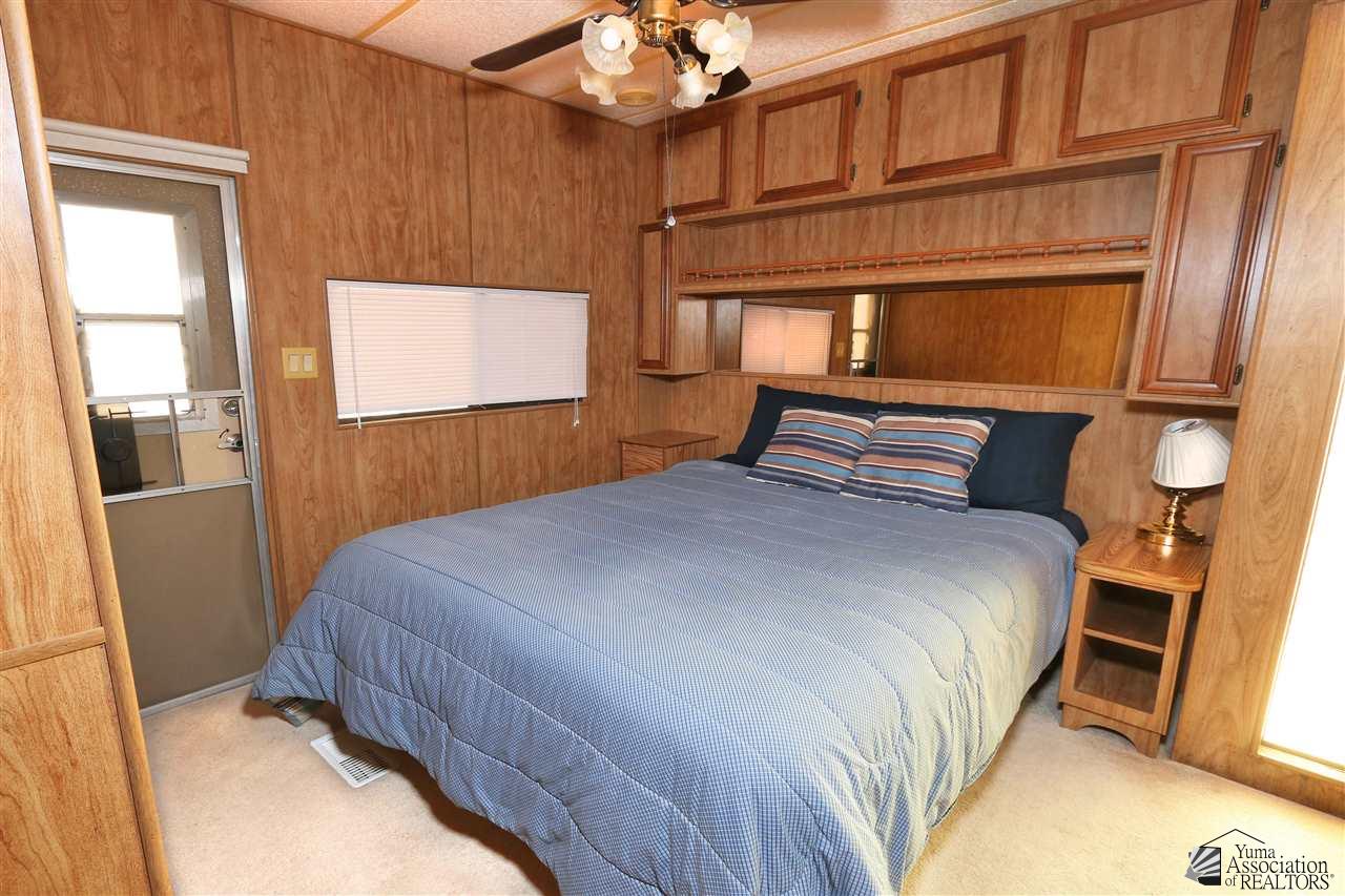 11240 S Maria Rosa Dr