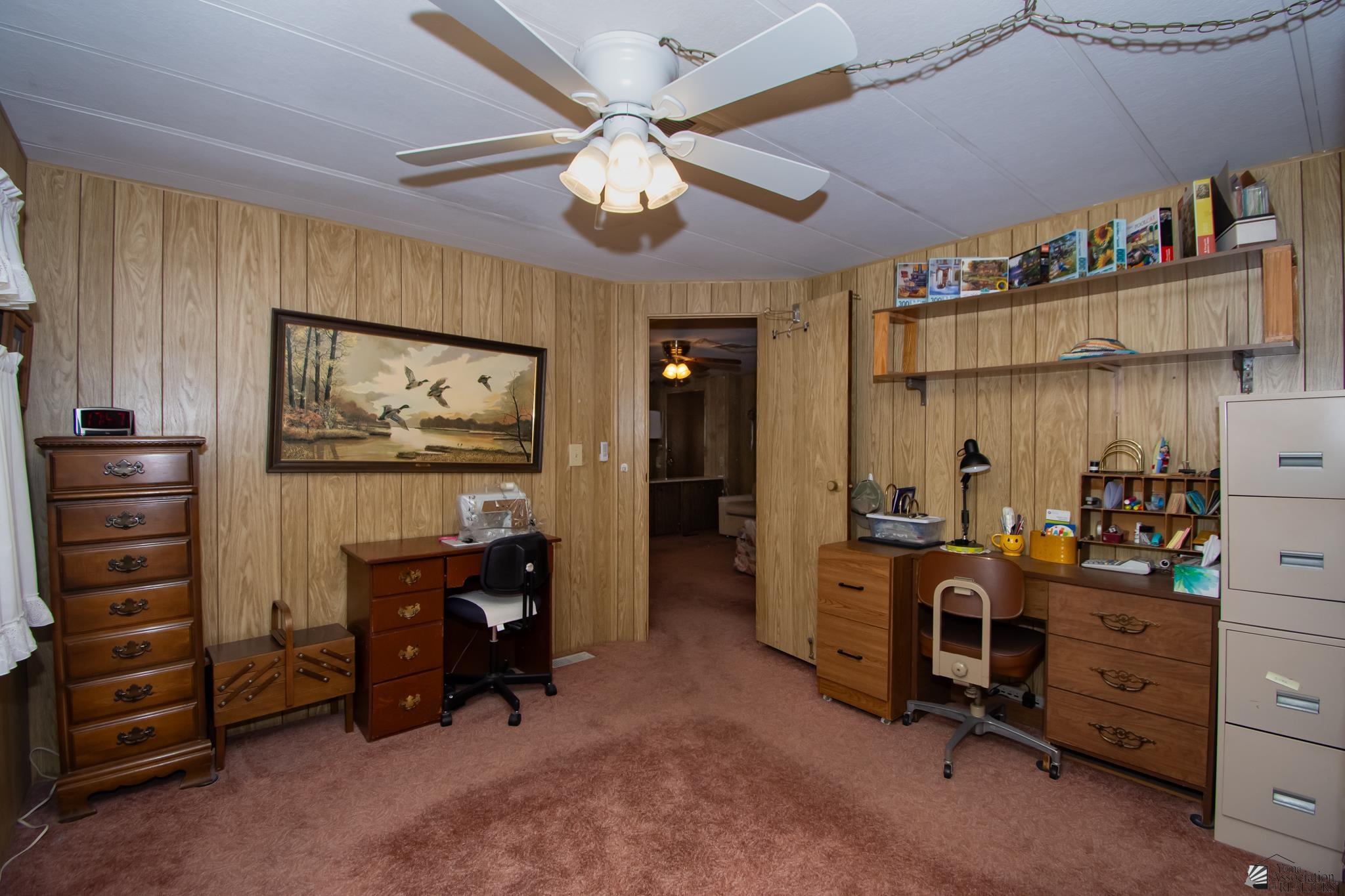 686 W Rainbow Ln, Yuma