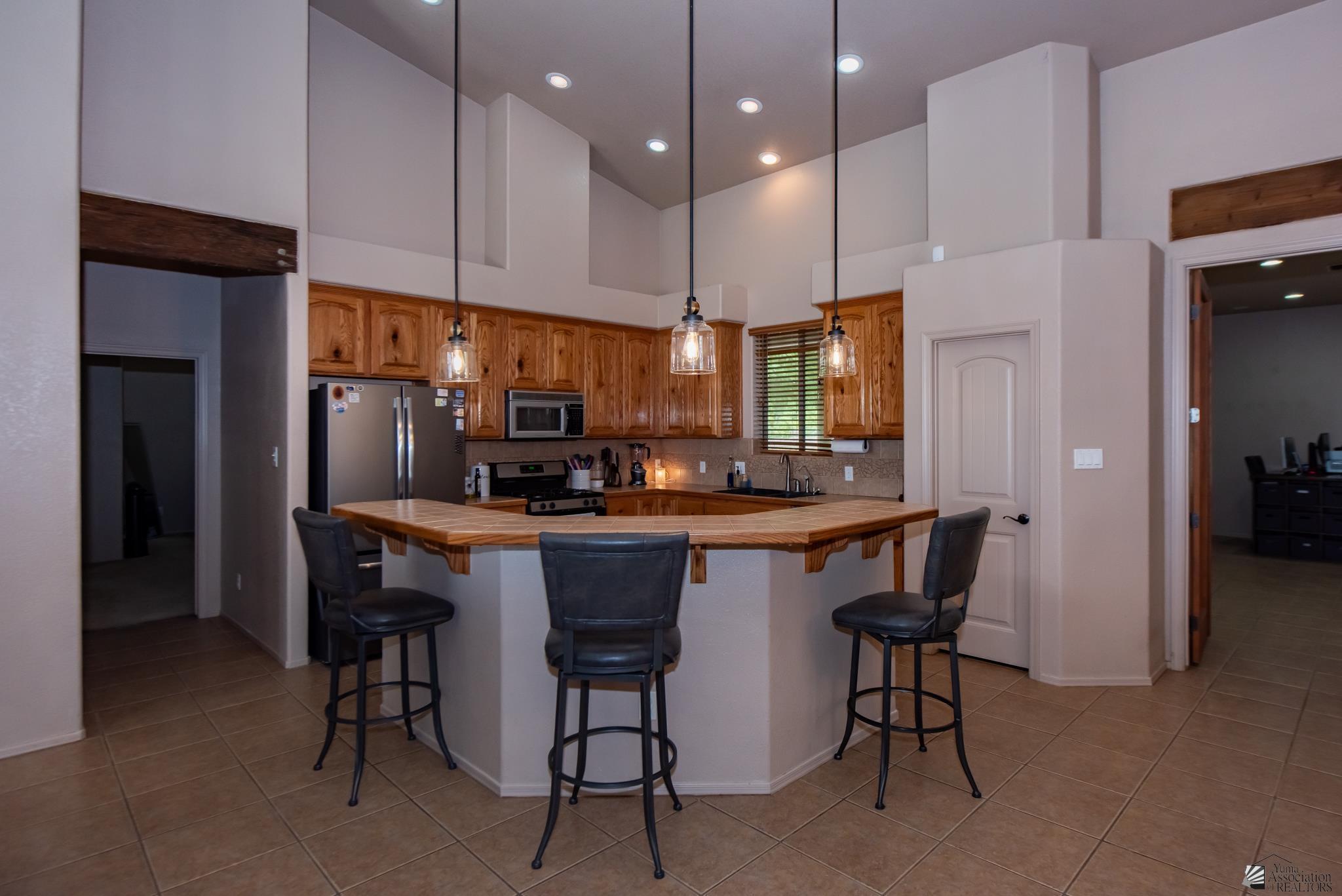 3385 E County 15 St, Yuma