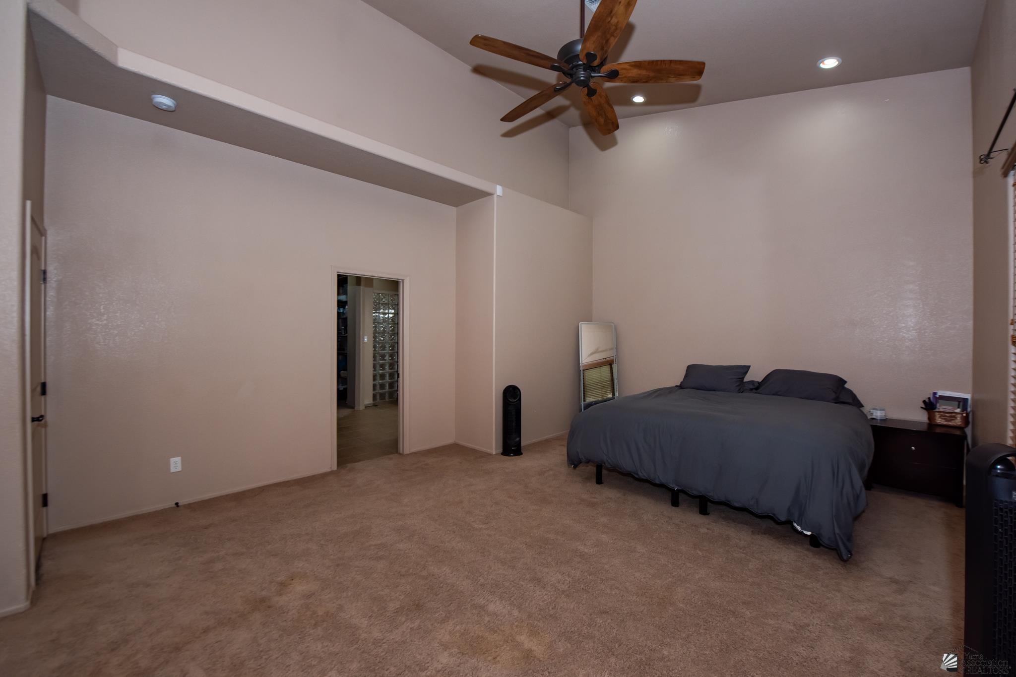 3385 E County 15 St, Yuma