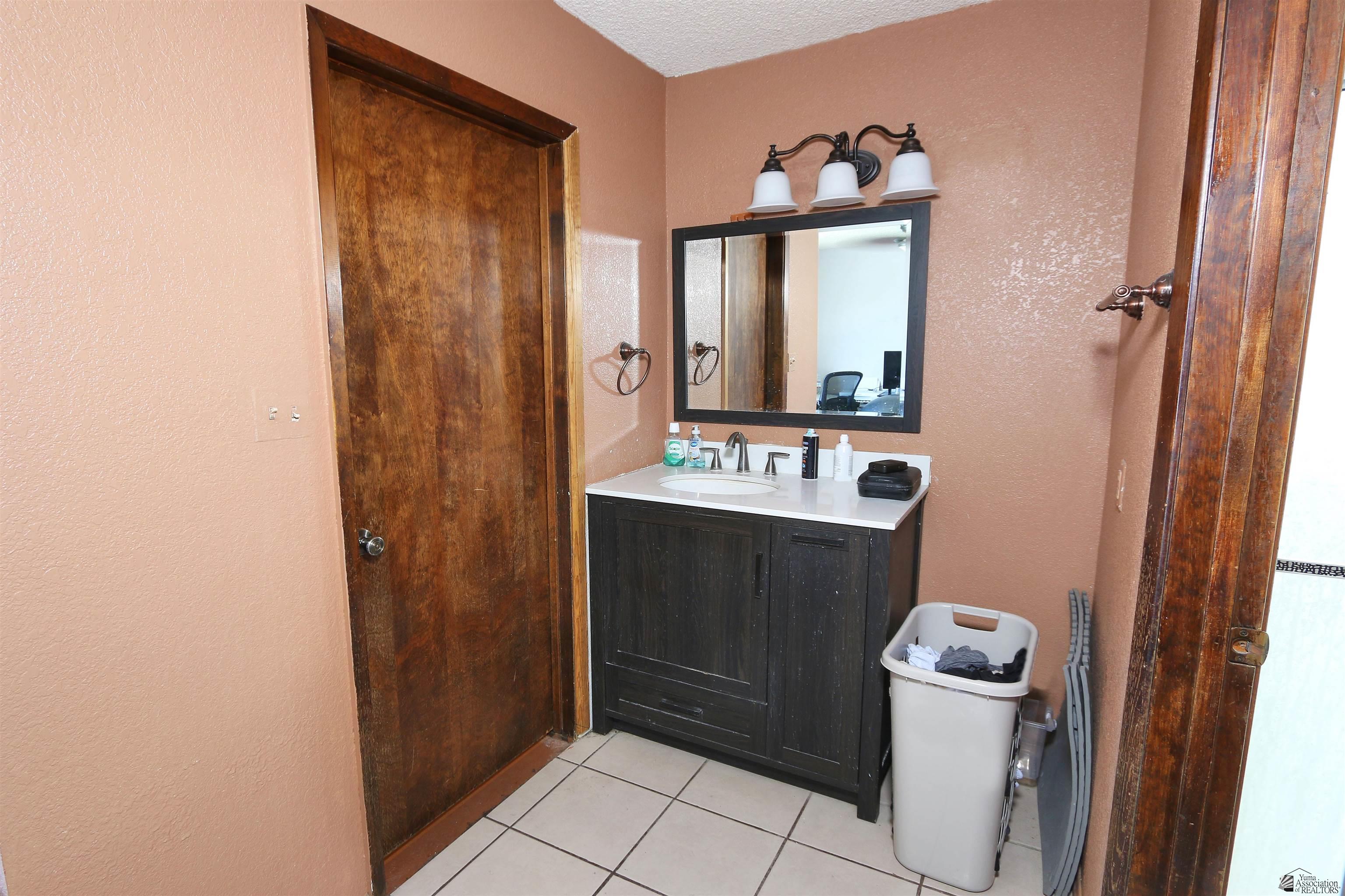 3438 E Castano Ln, Yuma