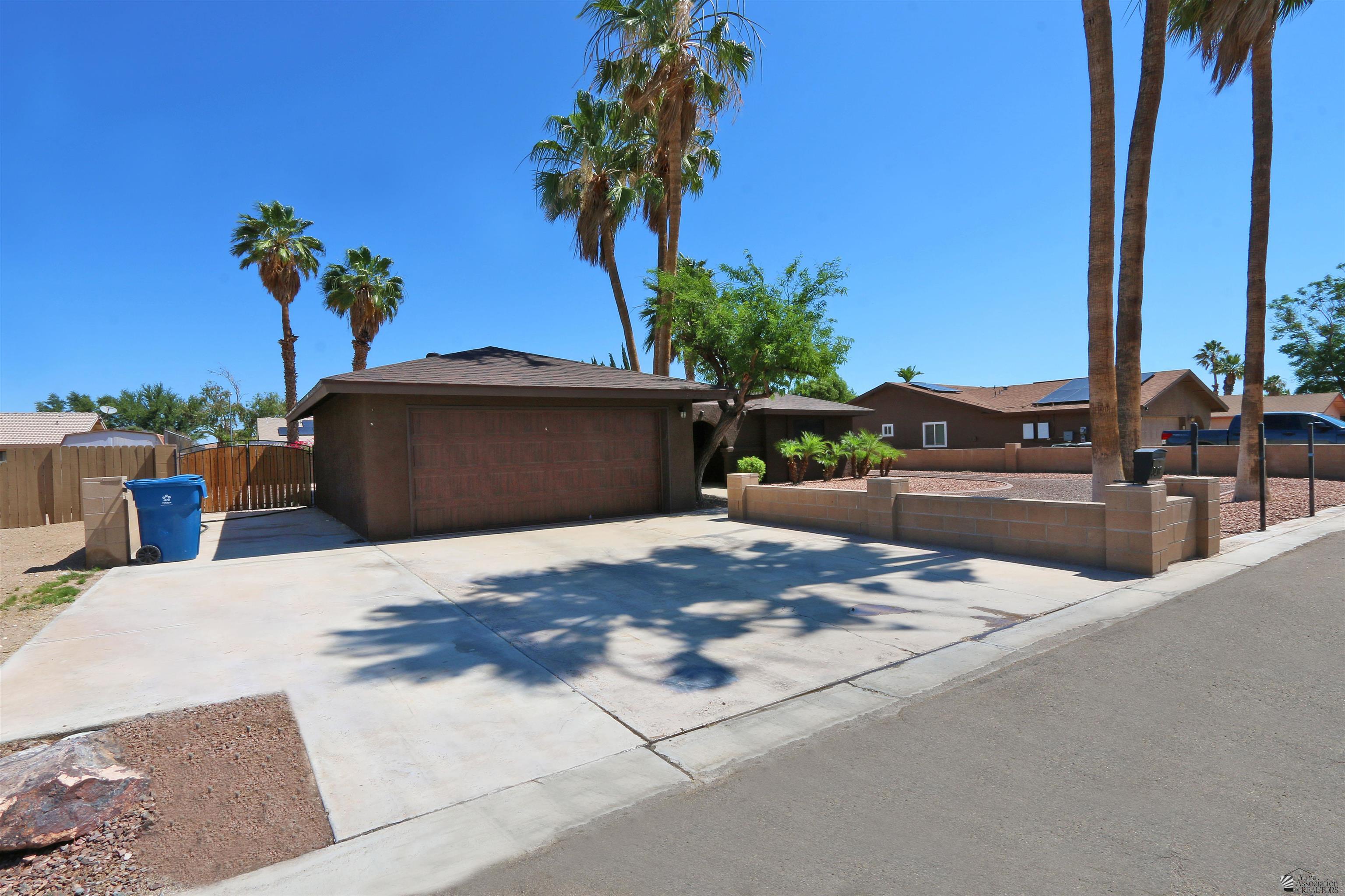3438 E Castano Ln, Yuma