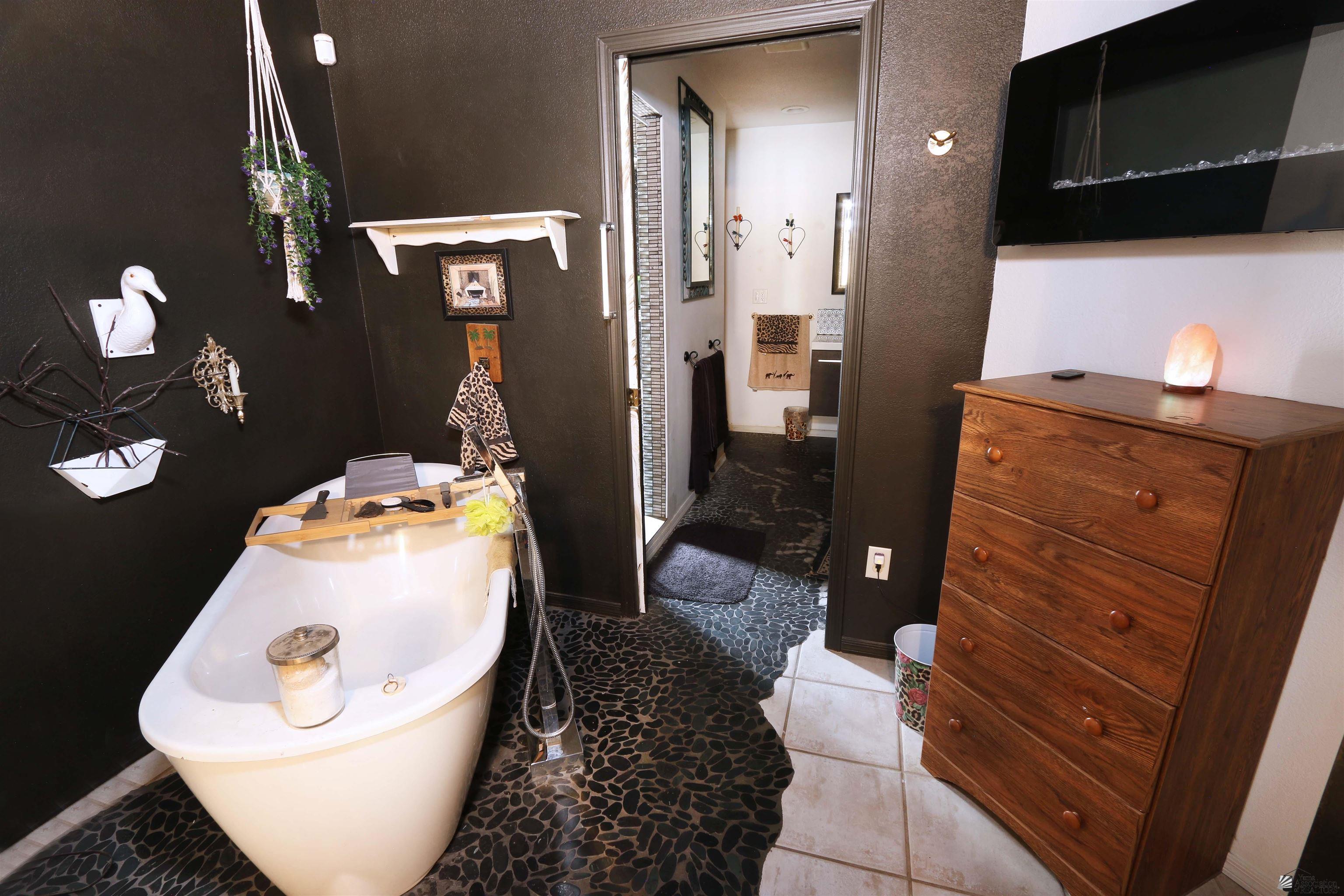 13219 S Driftwood Dr, Yuma